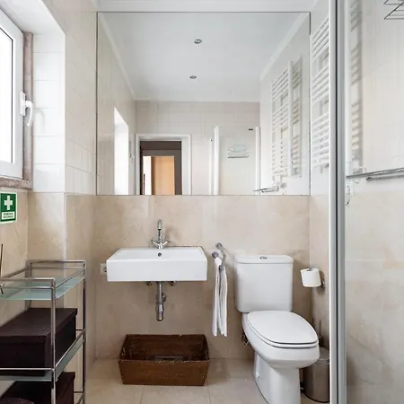 Altido Exquisite 2-br In Monte * Estoril
