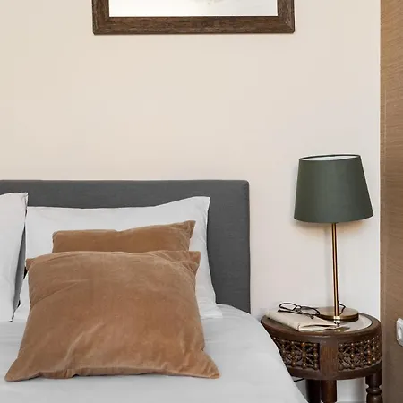 Altido Exquisite 2-br In Monte Daire Estoril